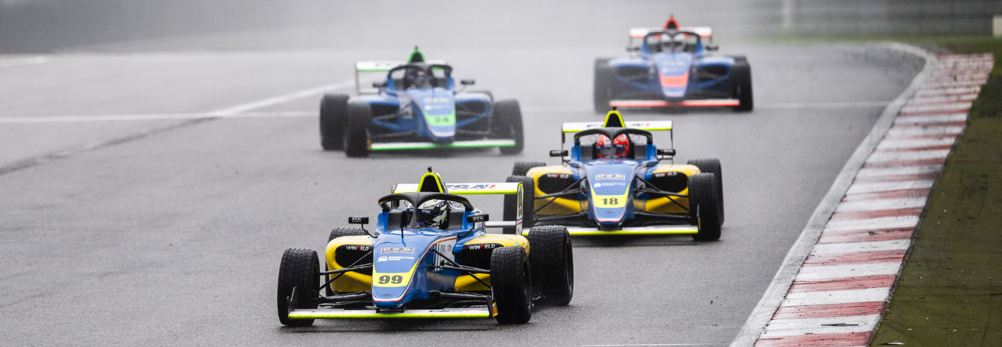 Start in die Formel-Karriere: Jetzt bewerben für das ADAC Formel 4 Junior Team 2025