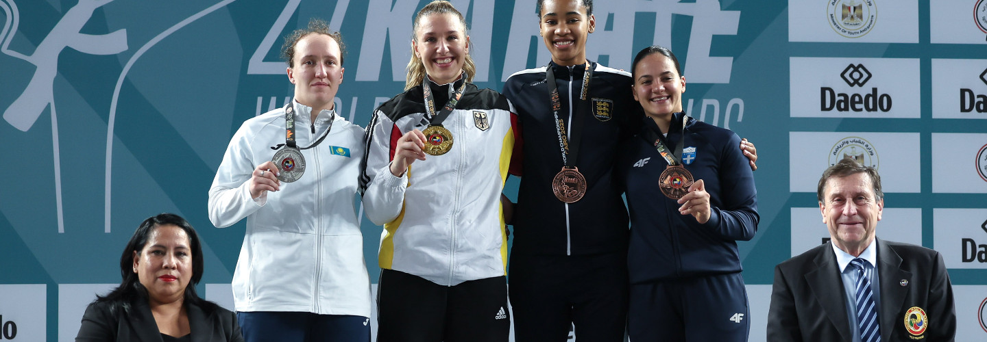 Karate / Johanna Kneer krönt mit dem WM-Titel ein phänomenales Jahr
