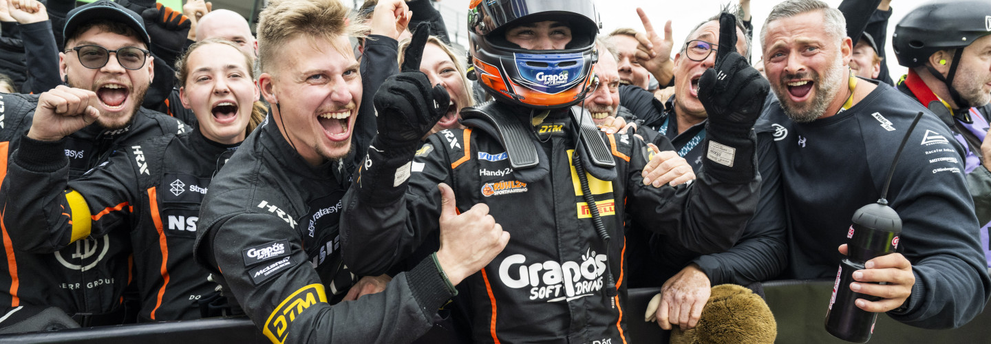 Dörr überrascht mit Sieg – Preining geht als Spitzenreiter ins DTM-Finale