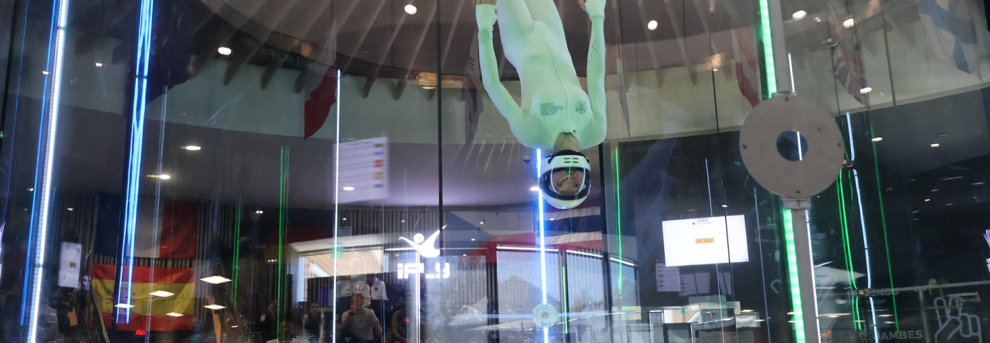 Deutsche Fallschirmspringer mit sechs Medaillen bei Weltcup und Europameisterschaften im Indoor Skydiving