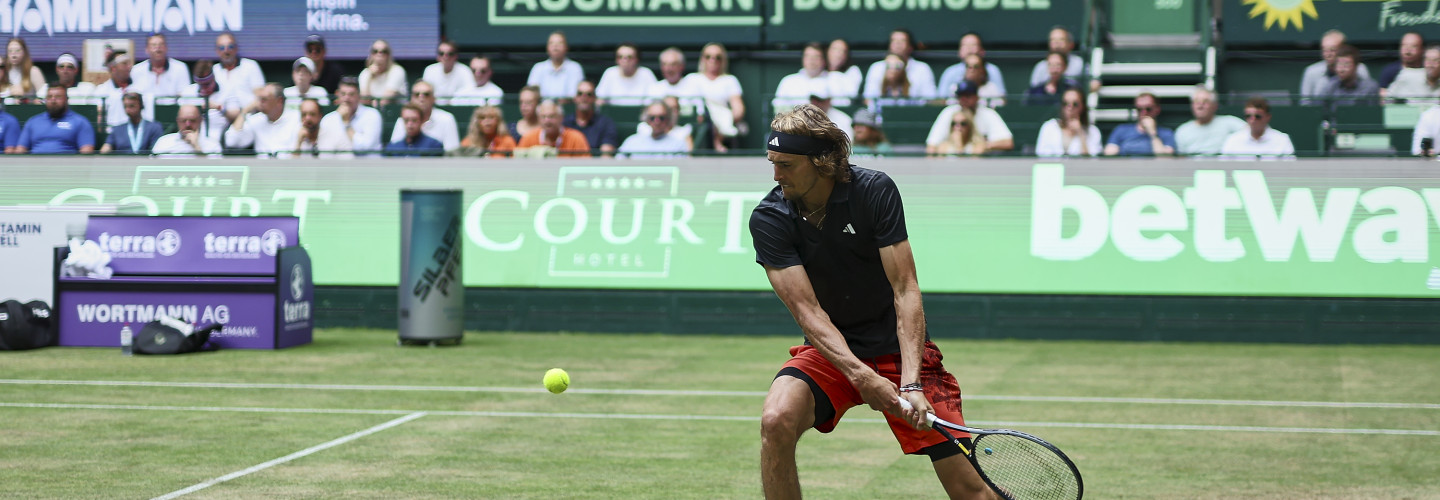 Alexander Zverev setzt Erfolgslauf fort und zieht ins Halbfinale ein