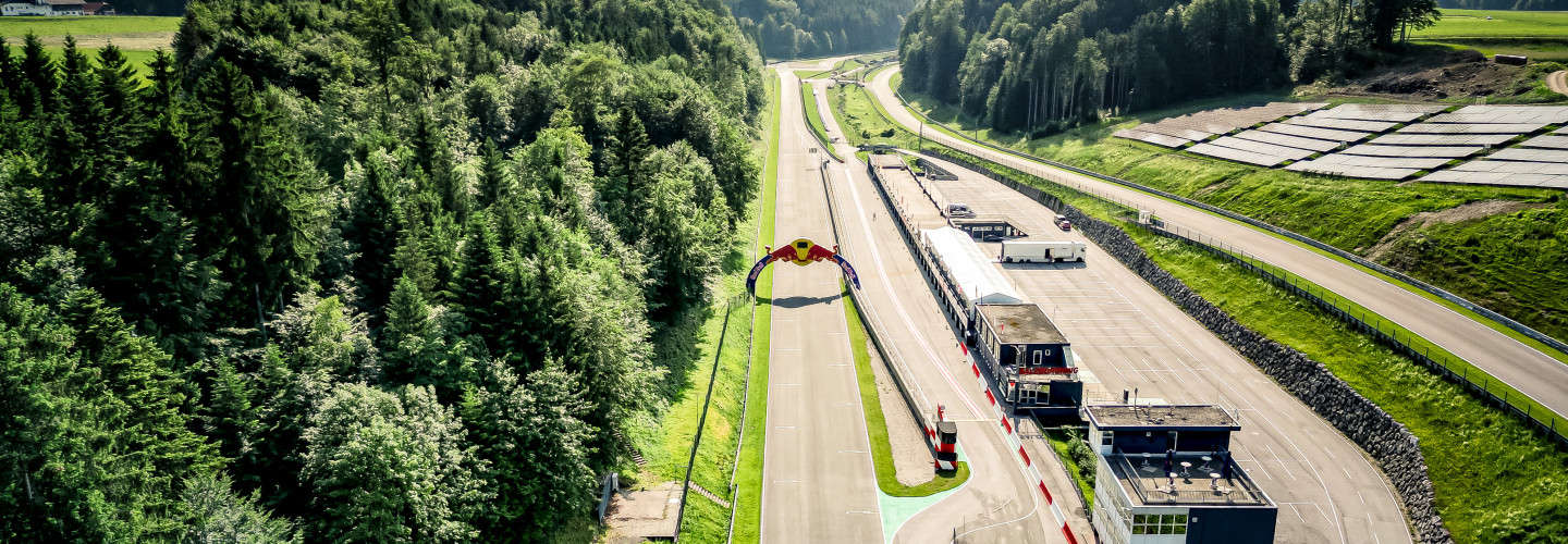 Frischer Wind im ADAC GT Masters: Premiere auf dem Salzburgring