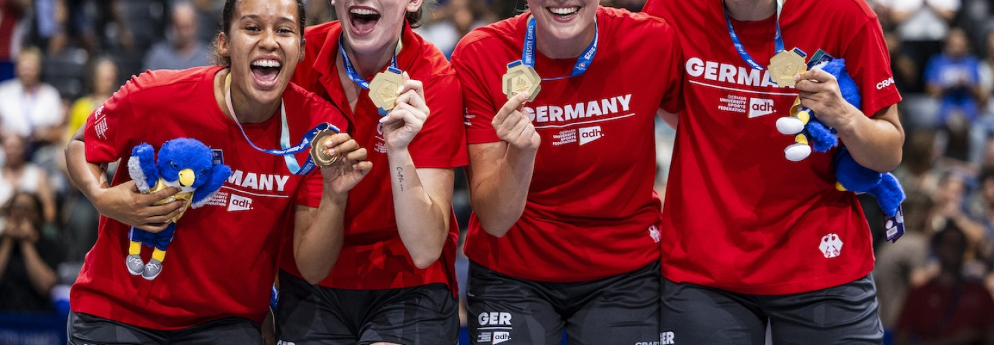 adh / Historische Goldmedaillen im 3x3 Rollstuhlbasketball und 3x3 Basketball